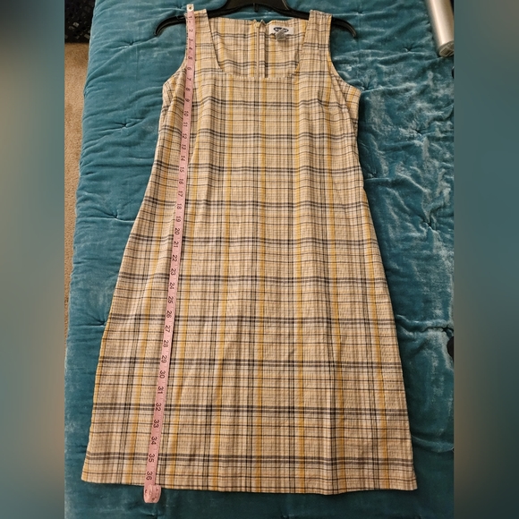 Old Navy Dresses & Skirts - Old Navy Plaid Sleeveless Dress Size 10